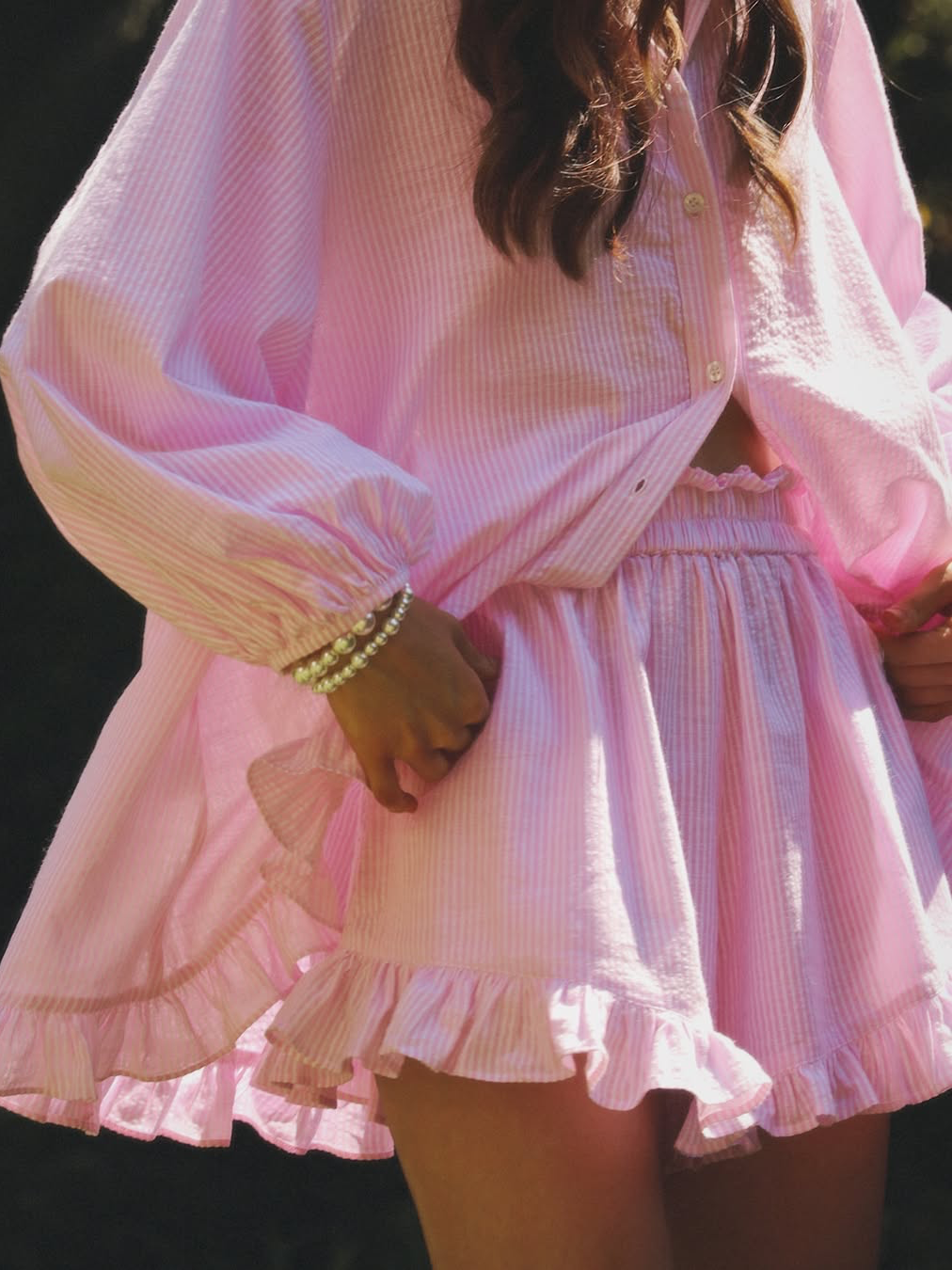TREASURE - STRIPED RUFFLED SHORT COORDINATE SET