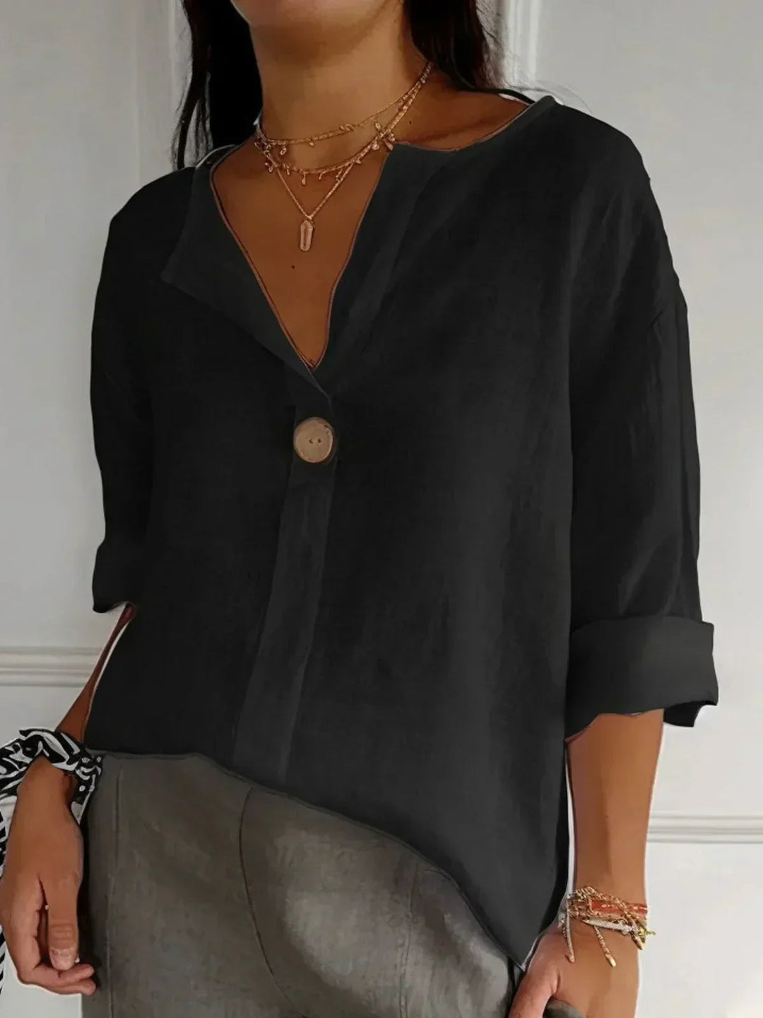 YVANA – CHIC COMFY BLOUSE