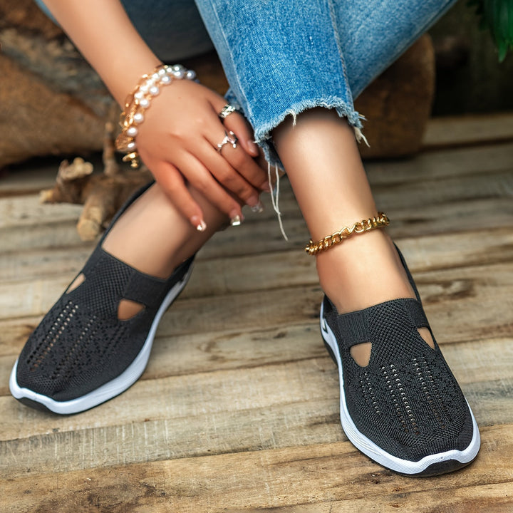 STRIDEKNIT™ - WOMEN'S SHOES WITH FLEXIBLE COMFORT