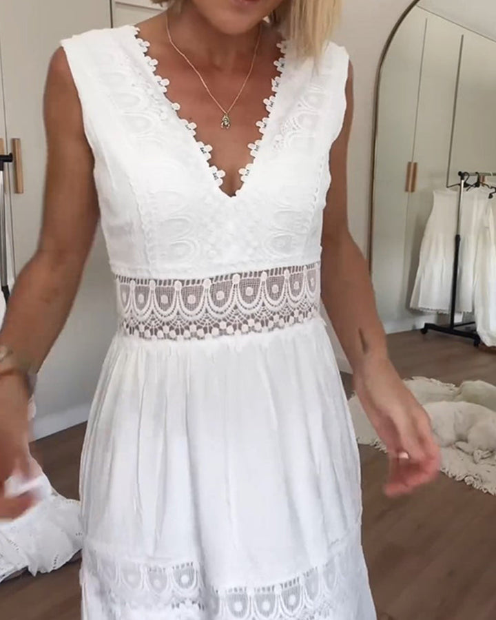LOISA - LACE TRIMMED V NECK DRESS
