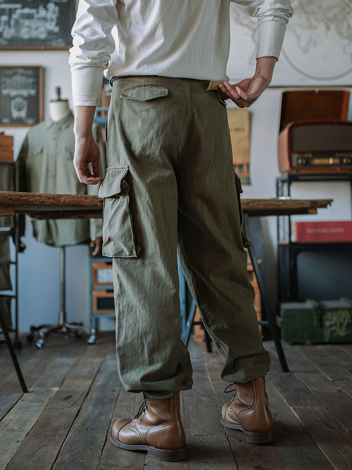 LEVI - MILITARY STYLE HERRINGBONE TWILL PANTS