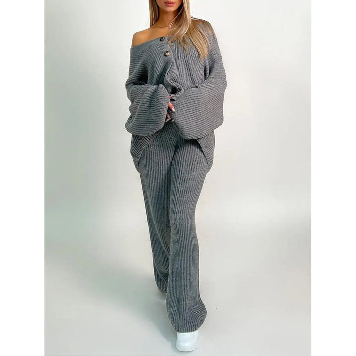 KRINA – SASSY CHIC KNIT STYLE DUO