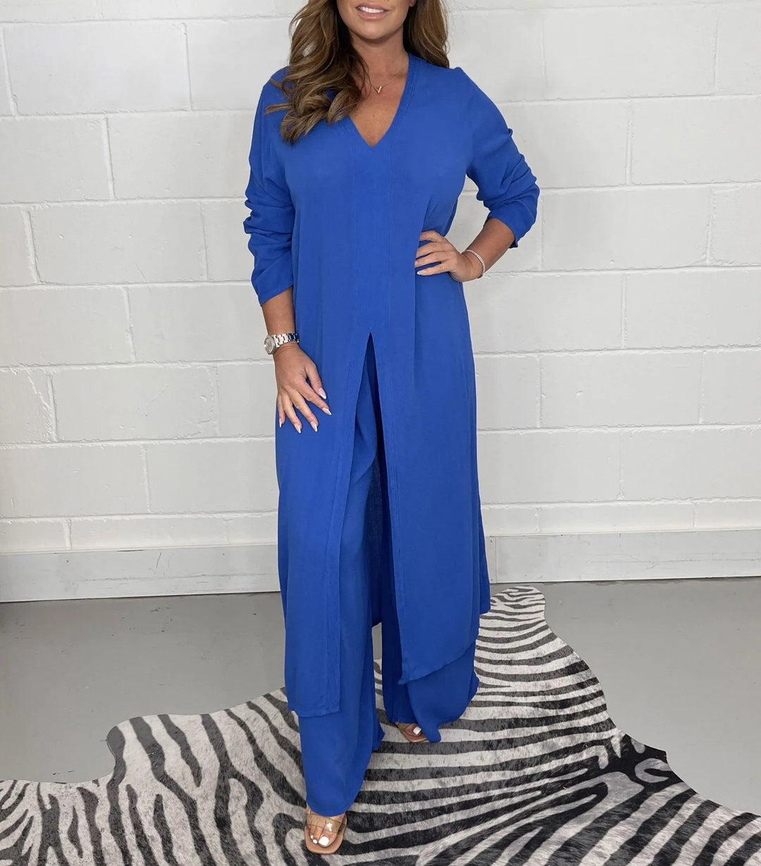 PAIGE - VINTAGE TWO PIECES SUIT WITH LONG TOP & TROUSERS