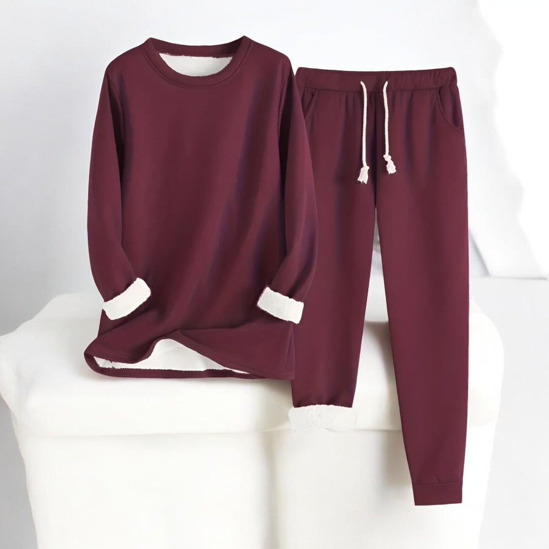 YUNA - WARM AND DREAMY PLUSH LOUNGE CO-ORD