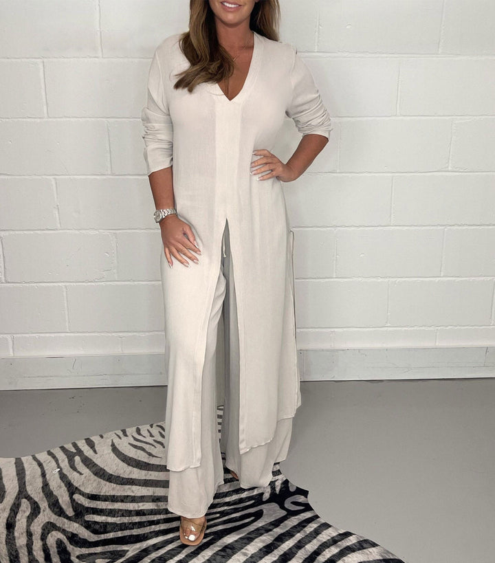 PAIGE - VINTAGE TWO PIECES SUIT WITH LONG TOP & TROUSERS