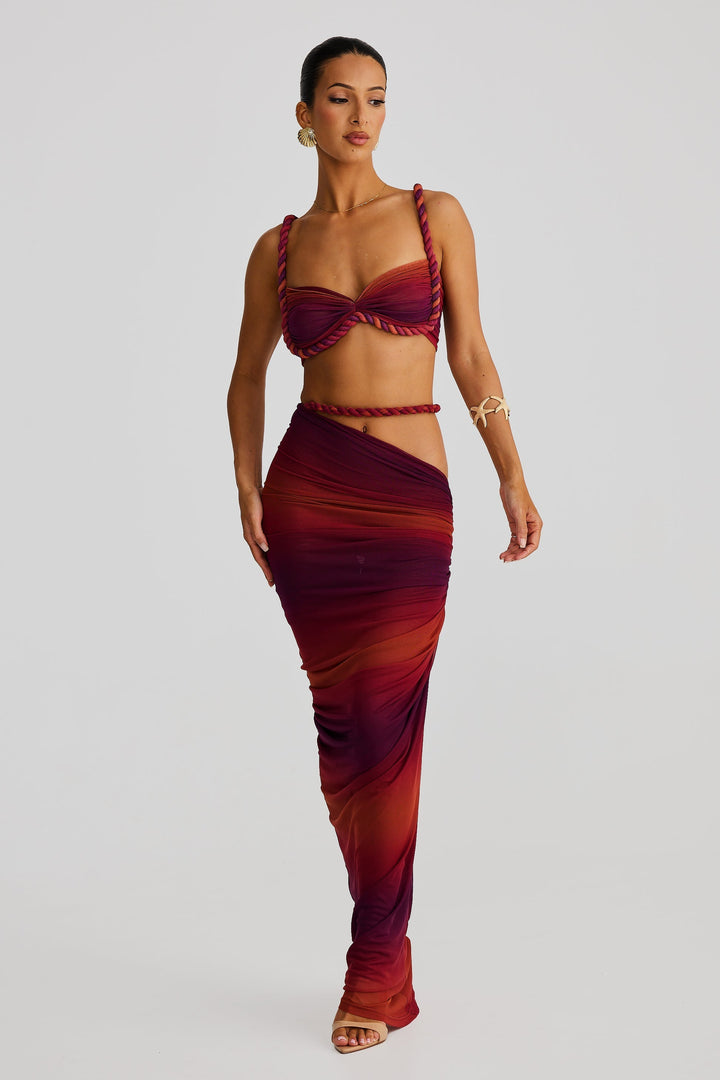 ZEVSEN - STUNNING CUTOUT TOP AND SCULPTS SET