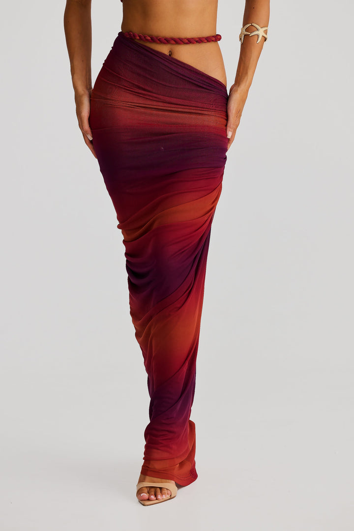 ZEVSEN - STUNNING CUTOUT TOP AND SCULPTS SET