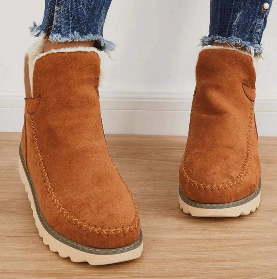 ELLAINE - PLUSH BOOTS