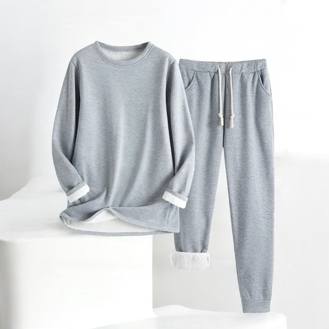 YUNA - WARM AND DREAMY PLUSH LOUNGE CO-ORD