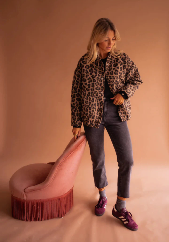 WINSLET - LEOPARD BOMBER JACKET