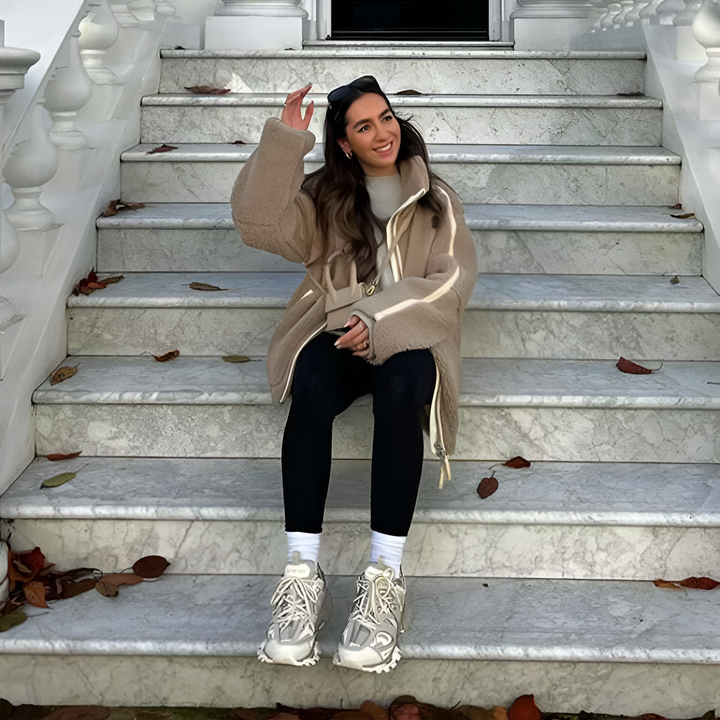 AKISHA - SNOW QUEEN COAT