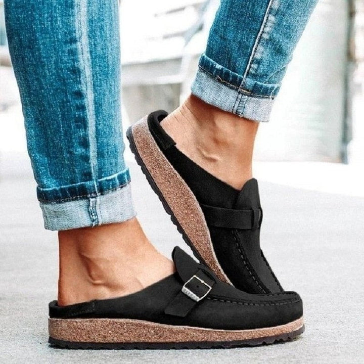 HELEN - SLEEK ORTHOPEDIC SLIP-ONS