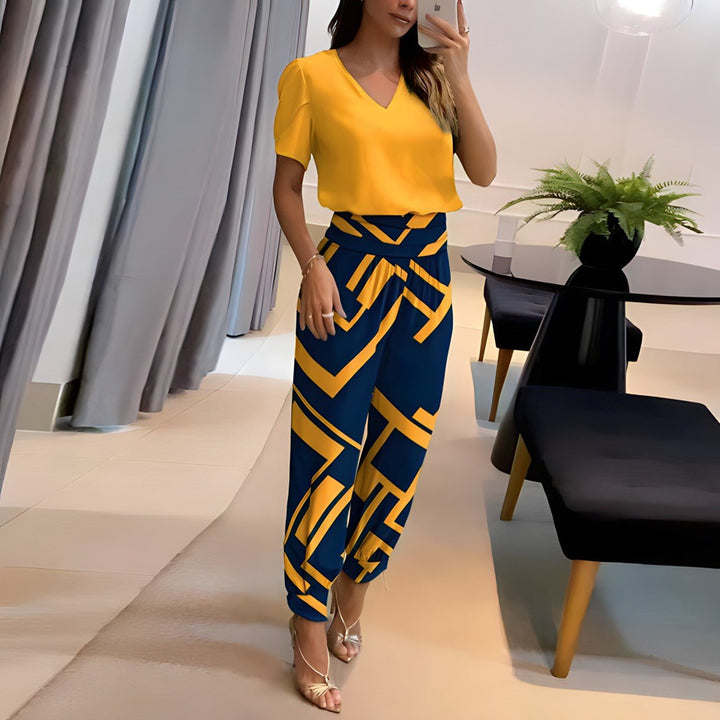 DOMINIQUE - FASHION-FORWARD ENSEMBLE
