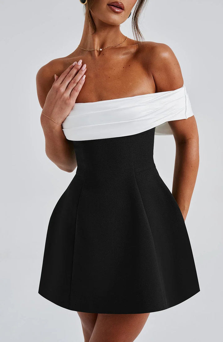 KISSES - OVERSIZED BOW MINI DRESS