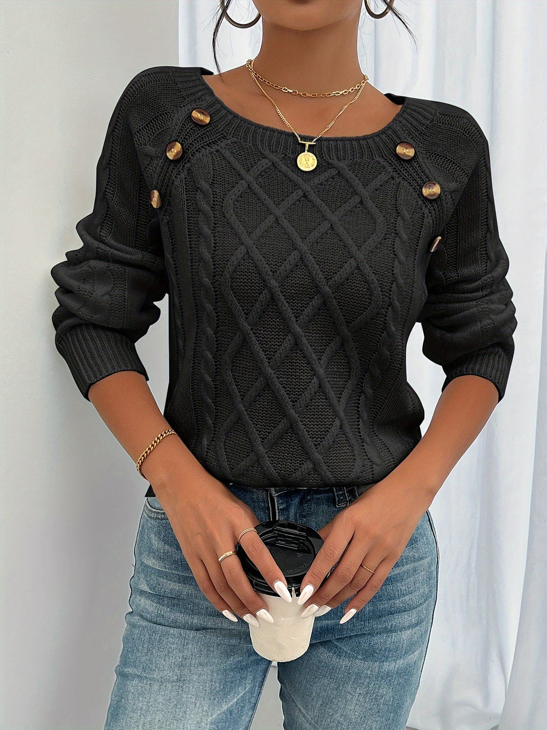 ANALIE – COZY ELEGANCE KNITWEAR