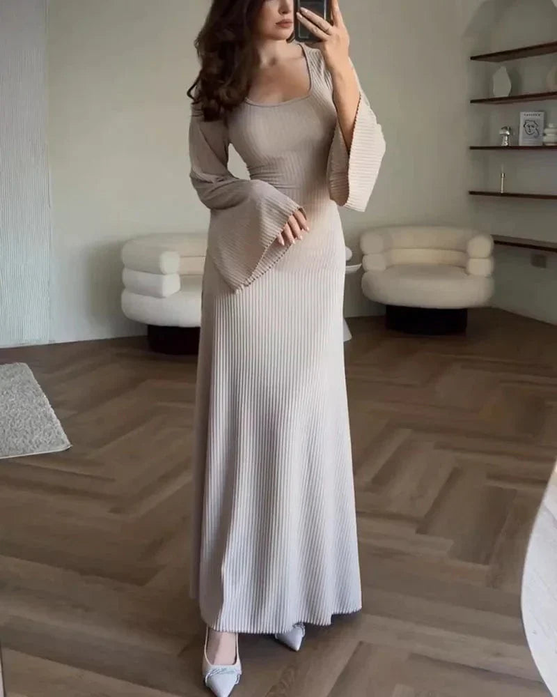 CLARE - SOPHISTICATED LONG-SLEEVE DRESS