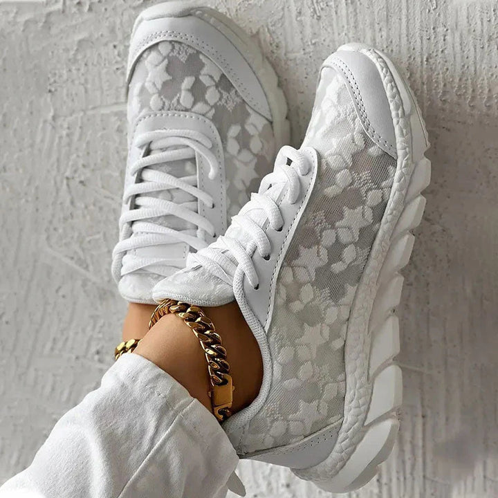 ARYA - ALL-DAY BREATHABLE RUNNING SHOES